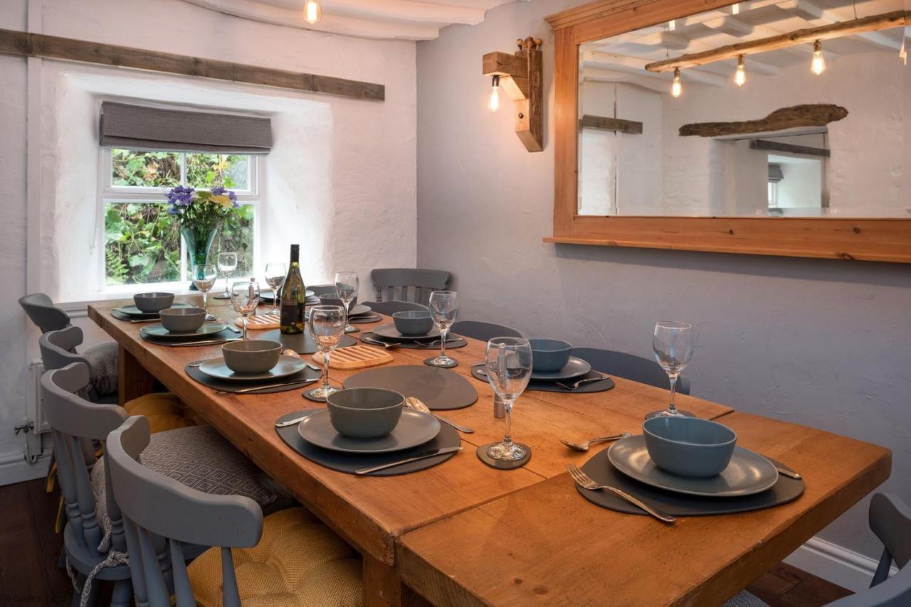Farmhouse & Cottage At Geufron Farm - Dog Friendly Bryn-crug Exterior photo