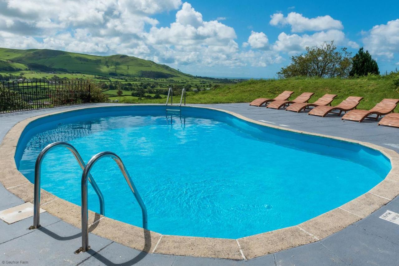 Farmhouse & Cottage At Geufron Farm - Dog Friendly Bryn-crug Exterior photo